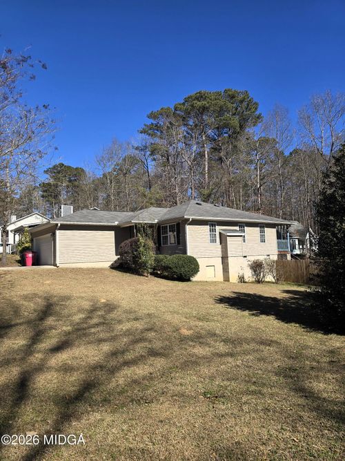 903 Stephen Foster Ln, Macon, GA, 31220-2853 | Card Image
