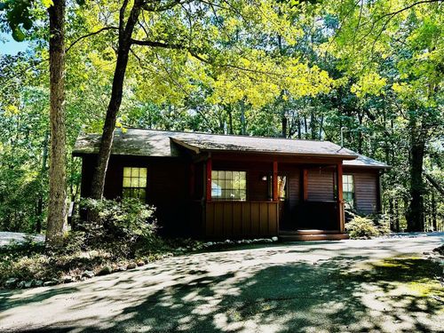 140 Murray Ln, Counce, TN, 38326-4285 | Card Image