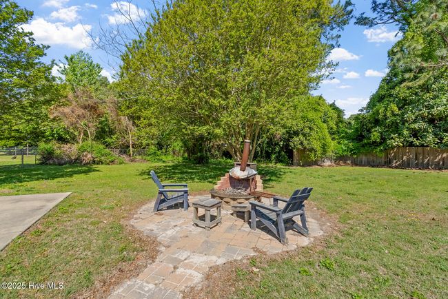 1608 Forrest Dr, House other with 3 bedrooms, 2 bathrooms and 1 parking in Elizabeth City NC | Image 6