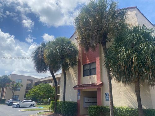 307-3470 Foxcroft Rd, Miramar, FL, 33025-4167 | Card Image