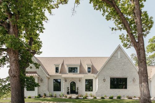 3618 Oakmont Ct, West Des Moines, IA, 50265-7744 | Card Image