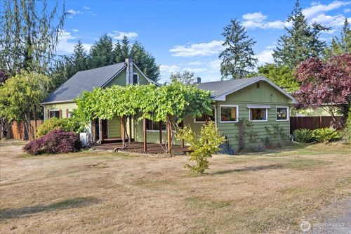 19023 23rd Ave Ne, Arlington, WA, 98223-9726 | Card Image