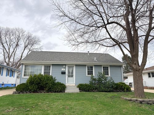 3909 7th Place Nw, Rochester, MN, 55901 | Card Image