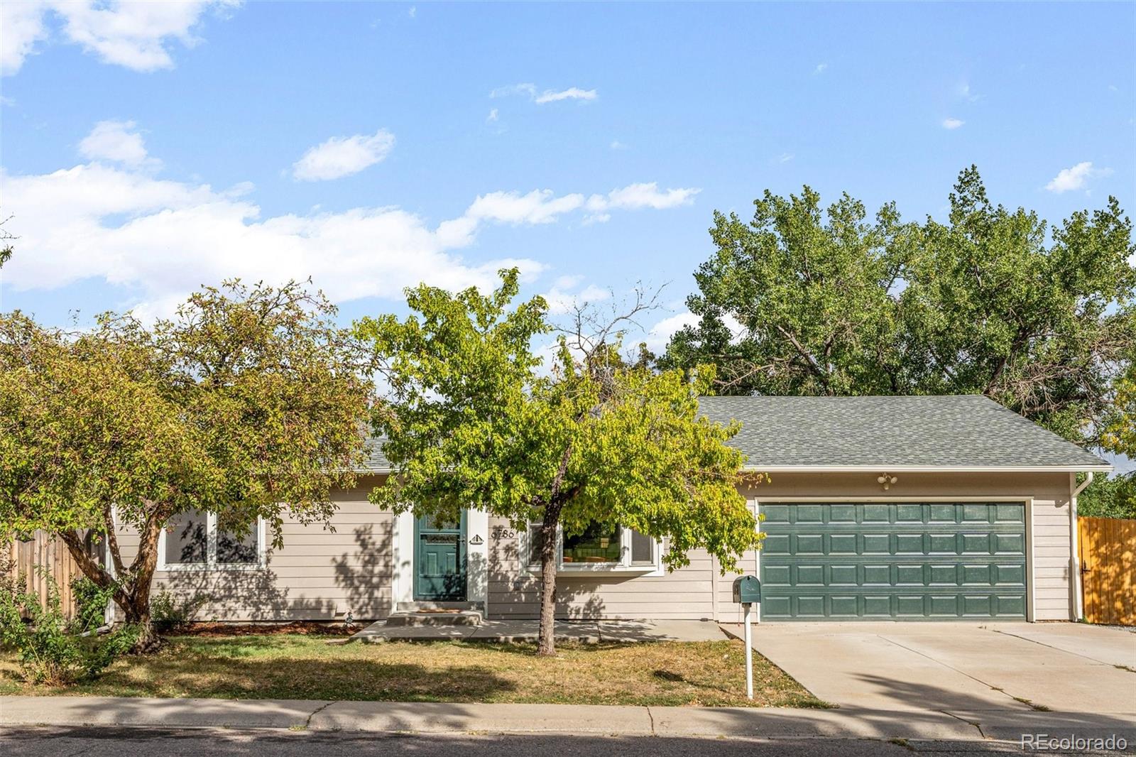 Jay St, Arvada, CO 80003