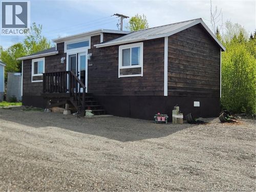 83 Janet Cres, Willow Grove, NB, E2S1H8 | Card Image