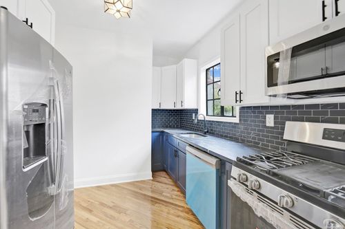 173-14 113th Ave, Addisleigh Park, NY, 11433-4003 | Card Image