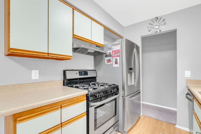 37231 Glenbrook Dr, Condo with 2 bedrooms, 2 bathrooms and null parking in Clinton Township MI | Image 13