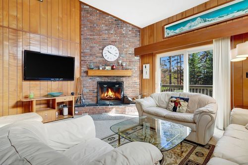 a3-78 Farm Rd, Peru, VT, 05152-4726 | Card Image