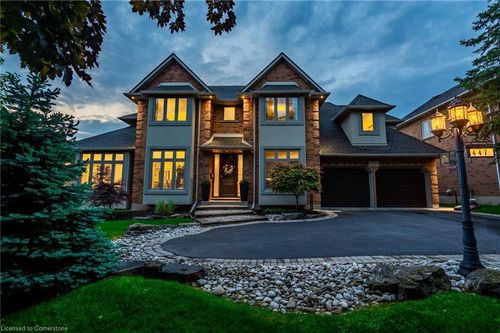 447 Golf Links Rd, Ancaster, ON, L9G4X6 | Card Image