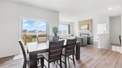 10302 Tuscany Pkwy, Peculiar, MO, 64078-2208 | Card Image