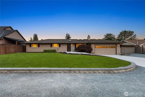 5614 66th Pl Se, Snohomish, WA, 98290-8931 | Card Image