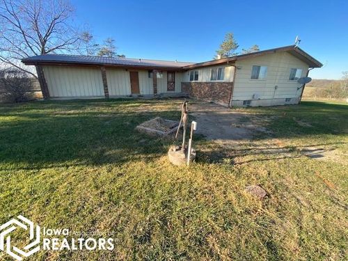 2423 Juniper Ave, Fairfield, IA, 52556-8867 | Card Image