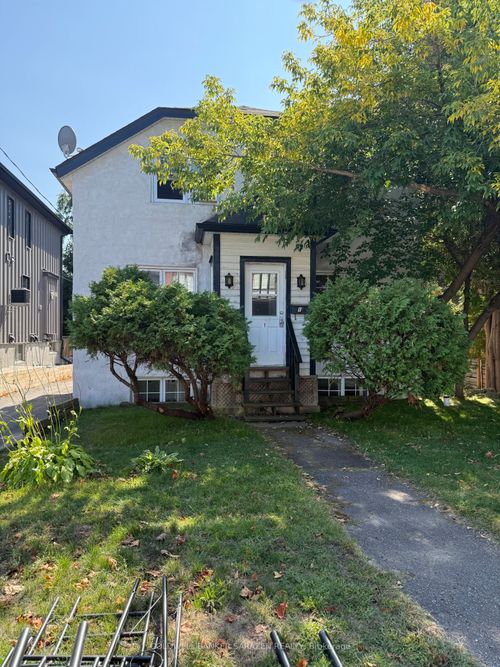 320 Westhill Ave, Ottawa, ON, K1Z7H6 | Card Image