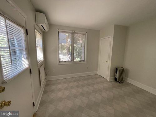 rear-3-790 S Front St, PHILADELPHIA, PA, 19147-3523 | Card Image