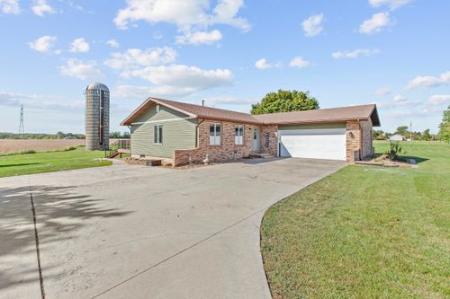 176 S 200 W, Valparaiso, IN, 46385-9651 | Card Image