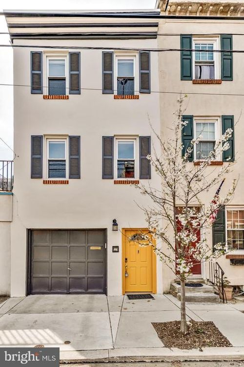2100 Brandywine St, PHILADELPHIA, PA, 19130-3107 | Card Image