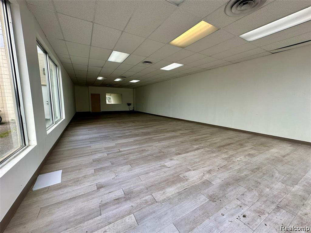 Commercial Lease in Wyandotte 4