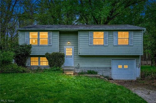 1314 Denise Dr, Kent, OH, 44240-1606 | Card Image
