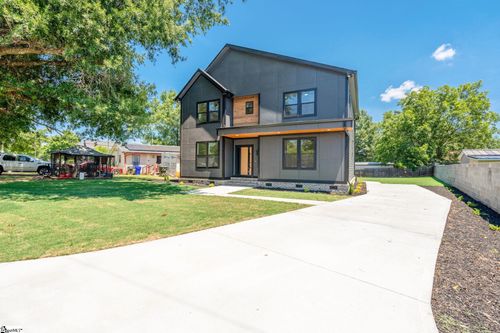 3 Rochester Street, Greenville, SC, 29611 | Card Image