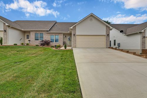 384 Woodgate Dr, Crossville, TN, 38571 | Card Image