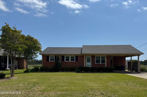 2311 Emeline Pl, Morehead City, NC, 28557-3403 | Card Image