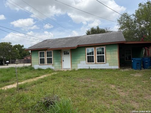 244 Fount St, Pleasanton, TX, 78064-3046 | Card Image
