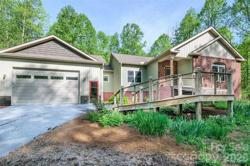 281 Ewbank Rd, Etowah, NC, 28729-7722 | Card Image