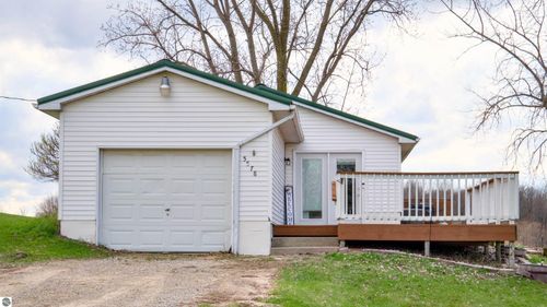 5578 S Crawford Rd, Mt Pleasant, MI, 48858-9136 | Card Image
