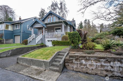 722 7th Ave, Aberdeen, WA, 98520-1420 | Card Image