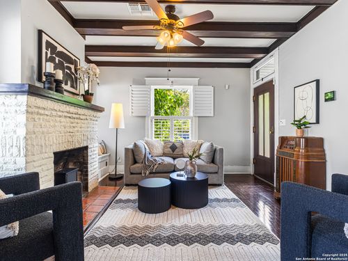 539 Wickes St, San Antonio, TX, 78210-1251 | Card Image