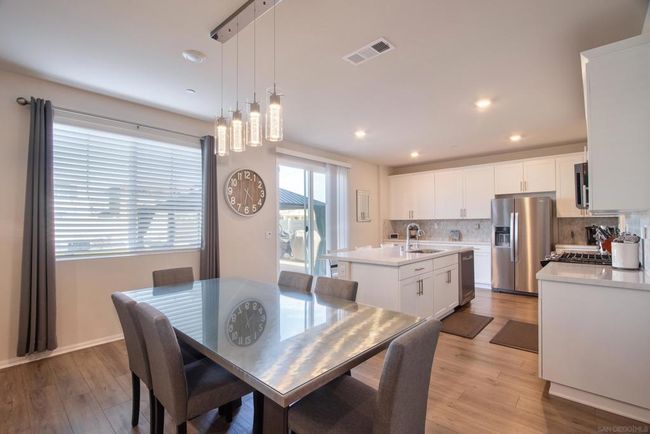 Dining Area | Image 8