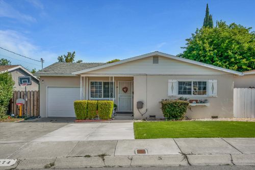 174 Manville Ave, Pittsburg, CA, 94565-5846 | Card Image