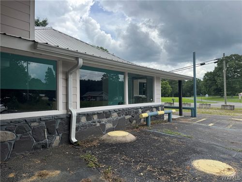 3930 Highway 195, Jasper, AL, 35503-3700 | Card Image