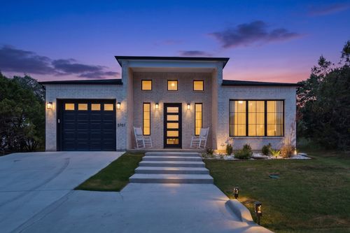 5707 San Jacinto Dr, Granbury, TX, 76048-5008 | Card Image