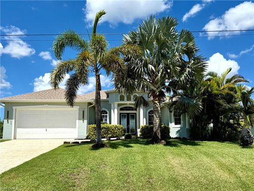 118 Ne 8th Pl, Cape Coral, FL, 33909 | Card Image