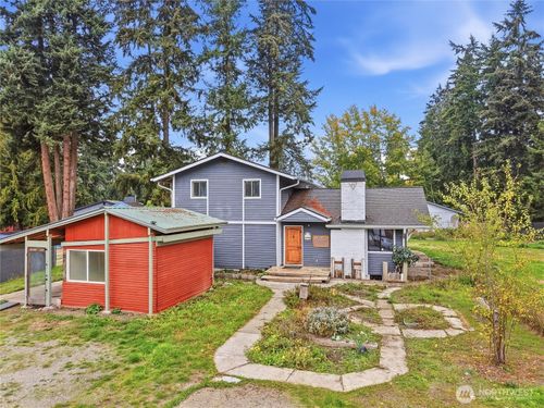 1123 Military Rd E, Tacoma, WA, 98445-2347 | Card Image
