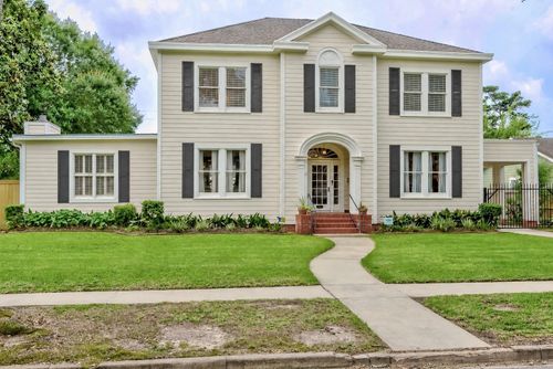 2425 Ashley St, Beaumont, TX, 77702-1332 | Card Image