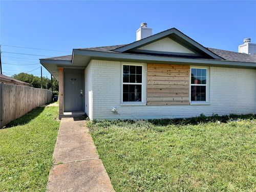 840 Potomac Dr, Lancaster, TX, 75134-2009 | Card Image