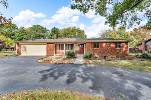 7694 Poplar Rd, Brownsburg, IN, 46112-8412 | Card Image