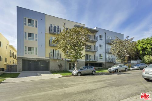 302-6925 Knowlton Place, Los Angeles, CA, 90045 | Card Image