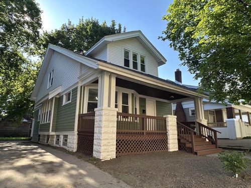 2525 N 44th Street, Milwaukee, WI, 53210 | Card Image