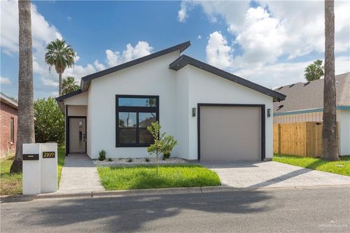 2109 Mauve Dr, Mission, TX, 78572-7747 | Card Image