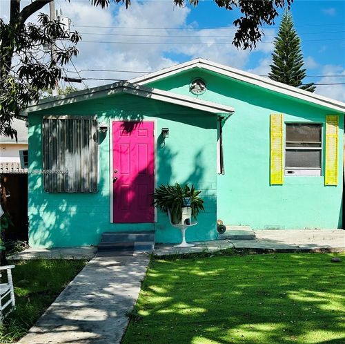 2239 Sheridan St, Hollywood, FL, 33020-2040 | Card Image