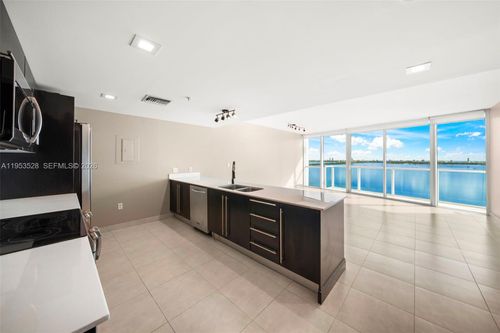 2202-665 Ne 25th St, Miami, FL, 33137 | Card Image