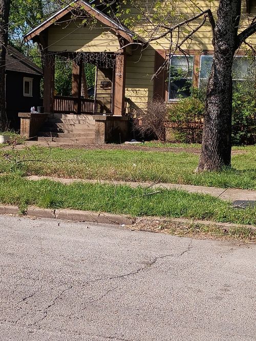 2526 N 17th Street, Waco, TX, 76708 | Card Image