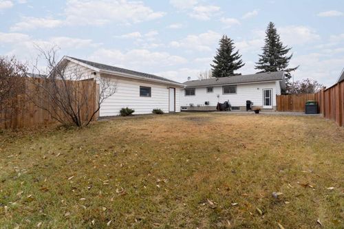 6603 Marler Dr, Camrose, AB, T4V3R1 | Card Image
