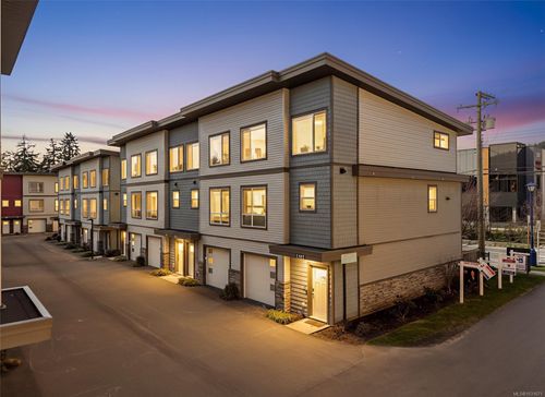 1303-3351 Luxton Rd, Langford, BC, V9C0P2 | Card Image