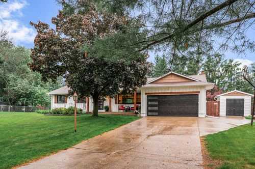 2646 Greenmeadow Ct, Stillwater, MN, 55082-5406 | Card Image