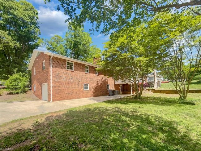 6980 Kenbridge Dr, House other with 3 bedrooms, 3 bathrooms and null parking in Clemmons NC | Image 8