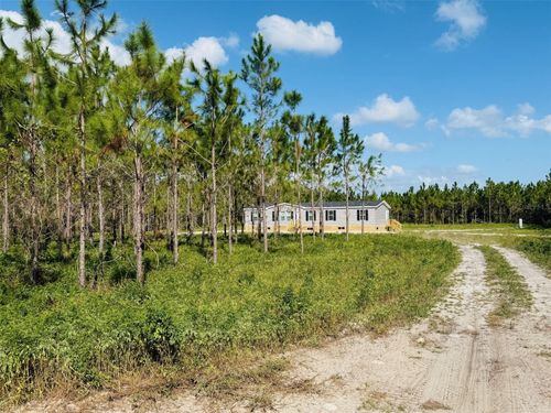 7670 207th Rd, LIVE OAK, FL, 32060-9075 | Card Image